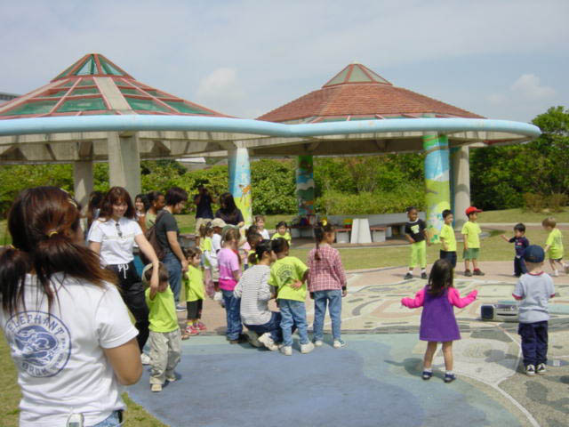 Taiki's school has a picnic, Akira is walking non stop now