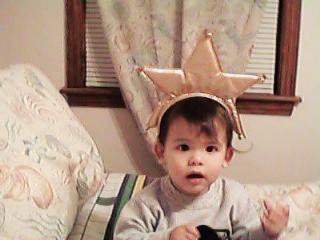 A star on Taiki's Head, Bath pictures and Christmas at the Morrison House